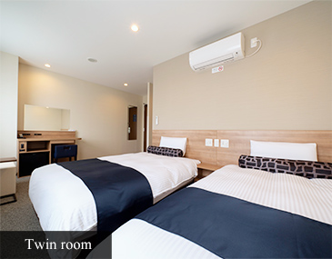 Standard plan: Twin room with free breakfast